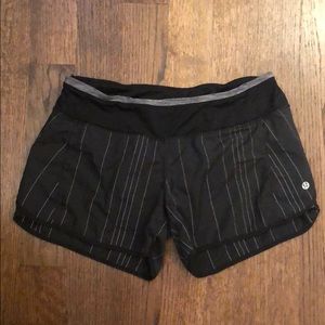 Lululemon Run Speed 3.5” reflective shorts